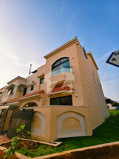 5 Mrla Brand New Corner House For Sale