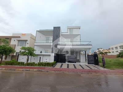 Brand New Luxury Designer Double Unit House For Rent in Phase 8 Bahria town