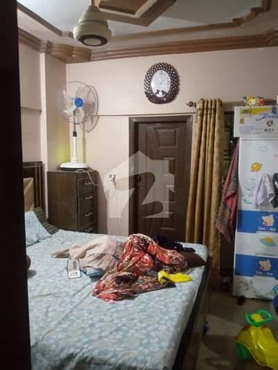 نارتھ کراچی کراچی میں 3 کمروں کا 5 مرلہ فلیٹ 1.1 کروڑ میں برائے فروخت۔ نارتھ کراچی کراچی میں 3 کمروں کا 5 مرلہ فلیٹ 1.1 کروڑ میں برائے فروخت۔
