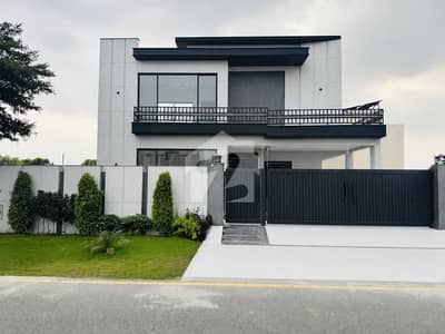 BRAND NEW 1 KANAL HOUSE FOR RENT DHA PHASE 7( AC INSTALL )