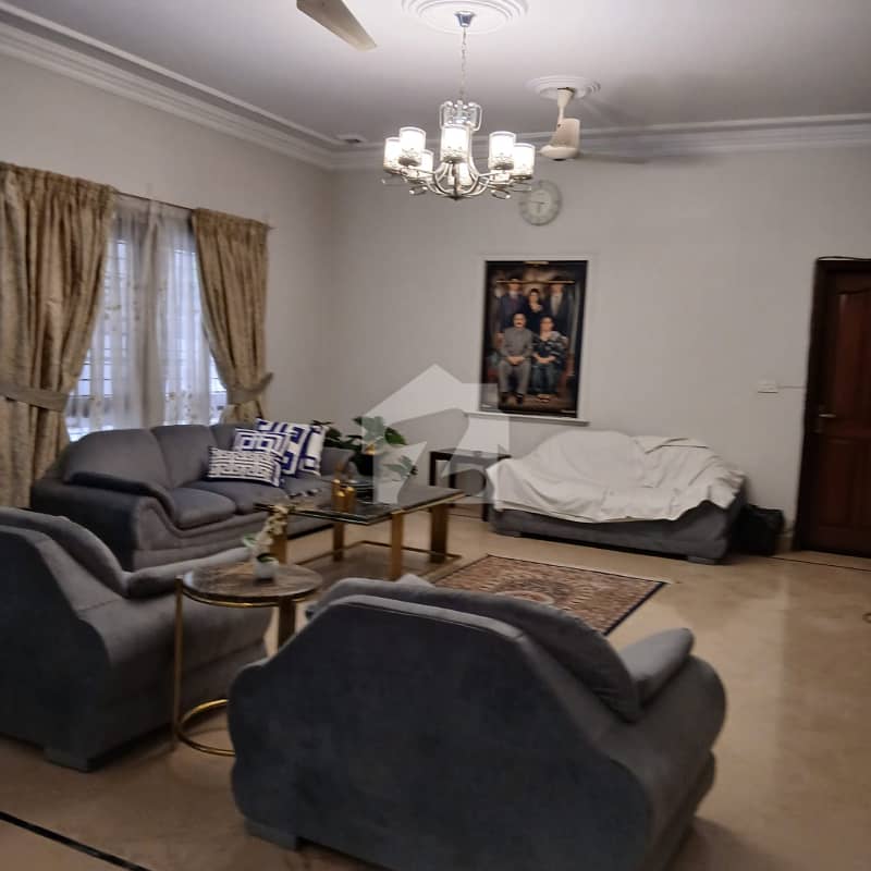 Banglow sale 5 bedroom owner build house Banglow sale 5 bedroom owner build house