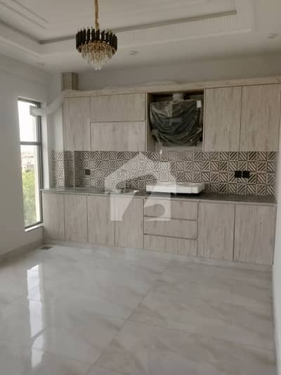 One Bed Apartment For Rent In Brand New Building In Bahria Town Lahore