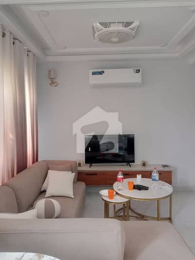 FULLY FURNISHED LUXURY ONE BED APARTMENT FOR RENT SECTOR C BAHRIA TOWN LAHORE. FULLY FURNISHED LUXURY ONE BED APARTMENT FOR RENT SECTOR C BAHRIA TOWN LAHORE.