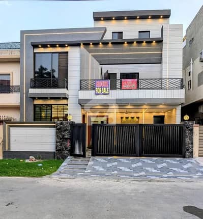 9 MARLA BRAND NEW HOUSE FOR SALE IN NESPAK PHASE 3 9 MARLA BRAND NEW HOUSE FOR SALE IN NESPAK PHASE 3
