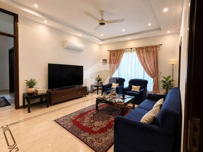 FLAT AVAILABLE FOR RENT IN HIGH-RISE FLAT AVAILABLE FOR RENT IN HIGH-RISE