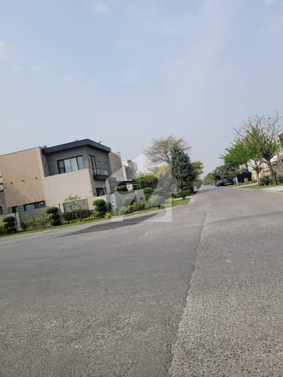 8 Marla Facing Askari 11 Plot For Sale In 40 Feet Wide Road DHA 9 Town Lahore