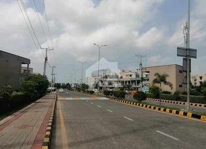 عسکری 11 - سیکٹر سی عسکری 11,عسکری,لاہور میں 2 کمروں کا 5 مرلہ فلیٹ 62.0 ہزار میں کرایہ پر دستیاب ہے۔ عسکری 11 - سیکٹر سی عسکری 11,عسکری,لاہور میں 2 کمروں کا 5 مرلہ فلیٹ 62.0 ہزار میں کرایہ پر دستیاب ہے۔
