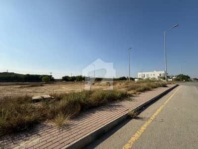 بحریہ ٹاؤن - پریسنٹ 4 بحریہ ٹاؤن کراچی,کراچی میں 1 کنال رہائشی پلاٹ 1.48 کروڑ میں برائے فروخت۔