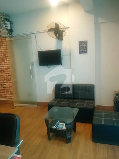Office For Rent 800sq Feet Main Jami Commercial 3rd Floor,DHA Phase 7 With Lift