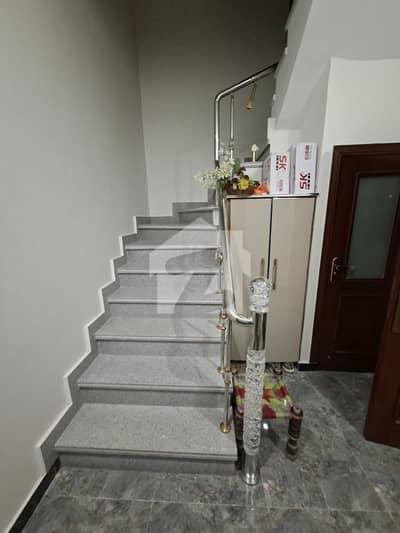 Luxurious Brand New 8 Marla Upper Portion Available For Rent