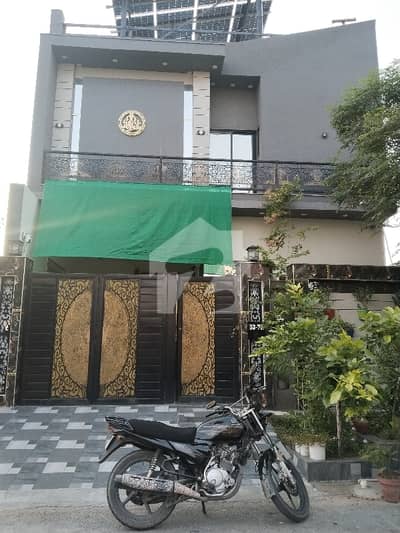5 Marla 2 Storey House For Sale In Punjab Housing Society Satyana Road Faisalabad  Luxury House Solid Construction Wooden Door Tile Works Fans And Curtains