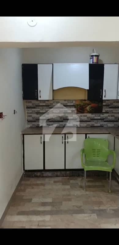 Laraib garden ground floor 2 bed launj Vacant