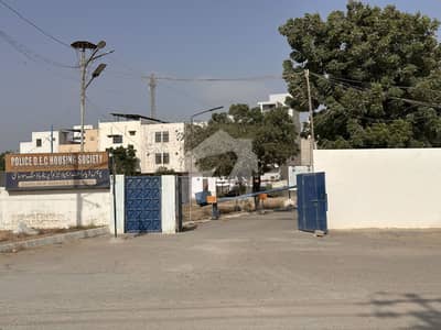 پولیس سوسائٹی کراچی میں 10 مرلہ رہائشی پلاٹ 1.95 کروڑ میں برائے فروخت۔