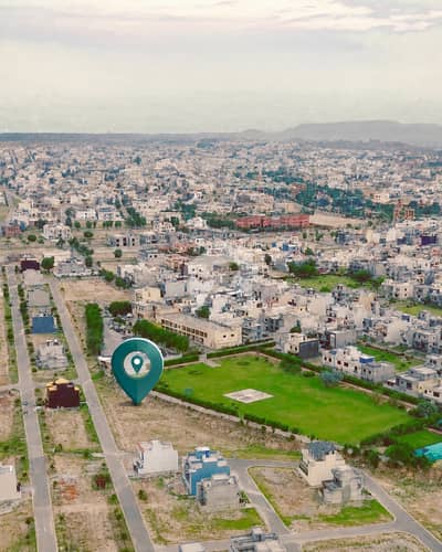 سٹی ہاؤسنگ سکیم جہلم میں 10 مرلہ رہائشی پلاٹ 62.5 لاکھ میں برائے فروخت۔