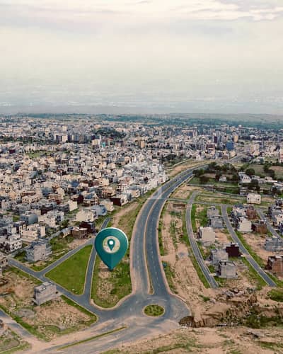 سٹی ہاؤسنگ سکیم جہلم میں 6 مرلہ کمرشل پلاٹ 1.35 کروڑ میں برائے فروخت۔