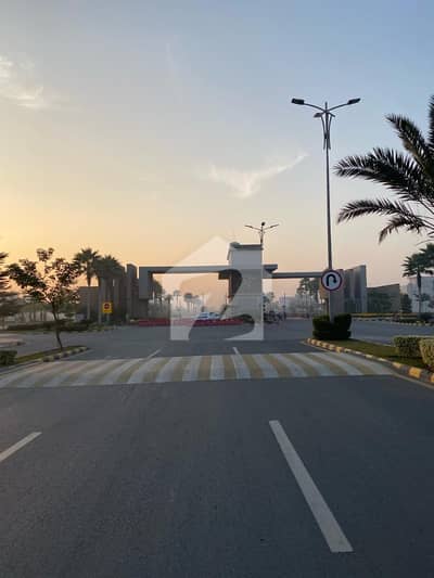 10 Marla Plot Available For Sale In Royal Palm City Gujranwala