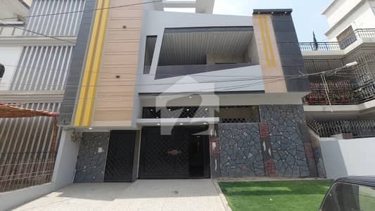 نارتھ ناظم آباد ۔ بلاک این نارتھ ناظم آباد,کراچی میں 6 کمروں کا 10 مرلہ مکان 8.25 کروڑ میں برائے فروخت۔