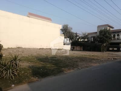 1 Kanal Corner Plot For Sale In Marghzar Society Lahore | Near Sabzazar | 10 Marla Division Option | Prime Location