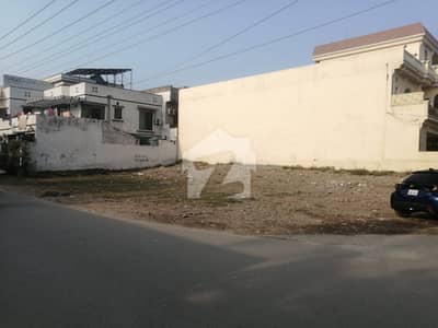 1 Kanal Corner Plot for Sale in Marghazar Society Near Sabzazar Lahore | Prime Location | Near Park & Masjid |