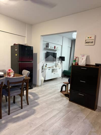 Spacious 2bedroom apartment for rent in bukhari commercial area