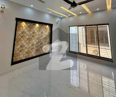 Centrally Located Flat Available In Jubilee Town For Sale