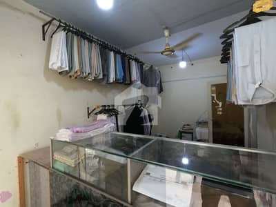 گلشنِ اقبال - بلاک 3 گلشنِ اقبال,گلشنِ اقبال ٹاؤن,کراچی میں 9 مرلہ Studio دکان 3.0 کروڑ میں برائے فروخت۔ گلشنِ اقبال - بلاک 3 گلشنِ اقبال,گلشنِ اقبال ٹاؤن,کراچی میں 9 مرلہ Studio دکان 3.0 کروڑ میں برائے فروخت۔