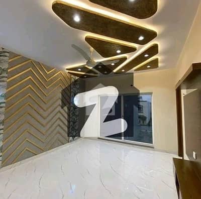 Brand New 2nd Floor With Roof 3 Bed D/D 240 Yards Vip Berier Street Brand New 2nd Floor With Roof 3 Bed D/D 240 Yards Vip Berier Street