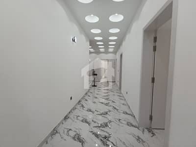 Elegant 1 Kanal Semi Furnished Designer House For Rent
