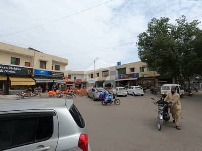 کینٹ بازار ملیر کنٹونمنٹ,کینٹ,کراچی میں 1 مرلہ Studio دکان 2.75 کروڑ میں برائے فروخت۔