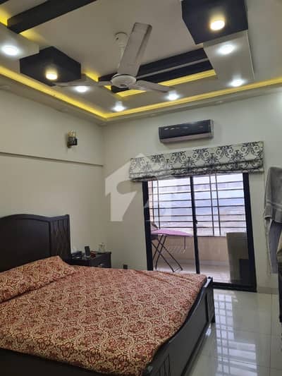 West Open 1300 Sq Ft Flat For Sale Saima Jinnah Avenue.