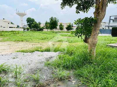 25 Marla Corner Residential Plot For Sale In DHA Phase 8 Block T