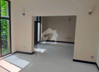 12 Marla House Available In Gulberg For rent