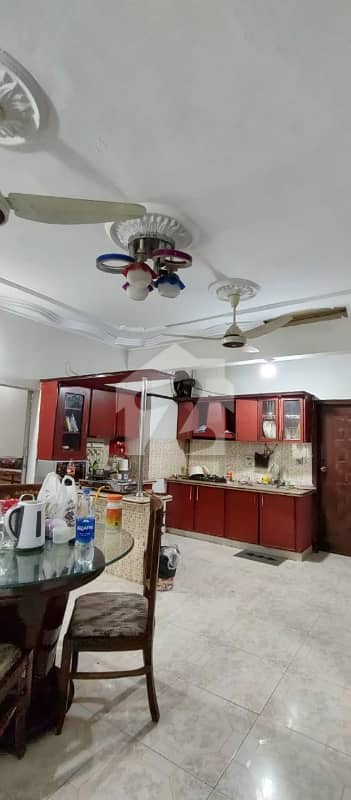 نارتھ ناظم آباد ۔ بلاک اے نارتھ ناظم آباد,کراچی میں 3 کمروں کا 6 مرلہ بالائی پورشن 1.85 کروڑ میں برائے فروخت۔ نارتھ ناظم آباد ۔ بلاک اے نارتھ ناظم آباد,کراچی میں 3 کمروں کا 6 مرلہ بالائی پورشن 1.85 کروڑ میں برائے فروخت۔