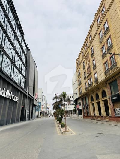 بخاری کمرشل ایریا ڈی ایچ اے فیز 6,ڈی ایچ اے ڈیفینس,کراچی میں 8 مرلہ Studio عمارت 75.0 کروڑ میں برائے فروخت۔