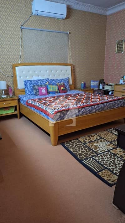 300 YARDS BUNGALOW FOR SALE