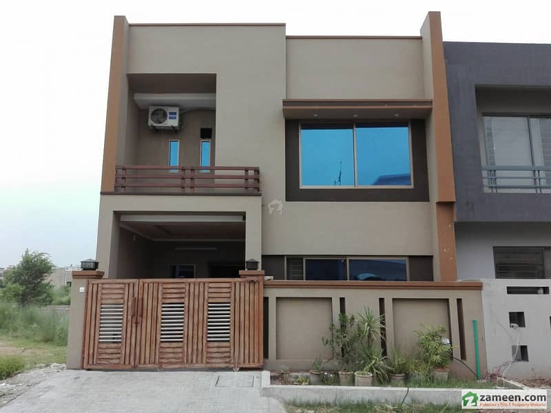 House Is Available For Sale Double Story Single Unit 5 Marla Constructed Total 8 Marla