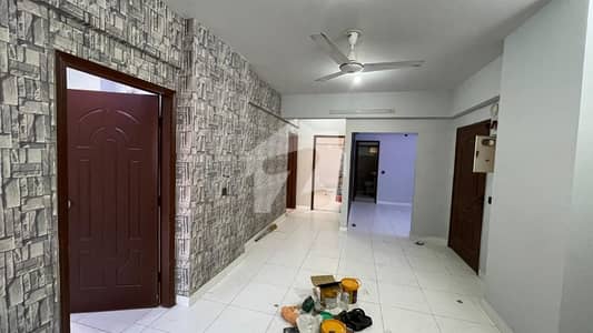 Prime Location Flat Spread Over 1450 Square Feet In Clifton - Block 4 Available