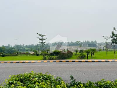 Prime Location 5 Marla Heighted Plot Block J