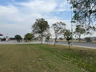 لیک سٹی ۔ سیکٹر ایم ۔ 2 لیک سٹی,رائیونڈ روڈ,لاہور میں 1 کنال رہائشی پلاٹ 3.85 کروڑ میں برائے فروخت۔ لیک سٹی ۔ سیکٹر ایم ۔ 2 لیک سٹی,رائیونڈ روڈ,لاہور میں 1 کنال رہائشی پلاٹ 3.85 کروڑ میں برائے فروخت۔