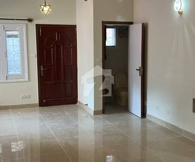 Beautiful 5 Bedroom House For Rent