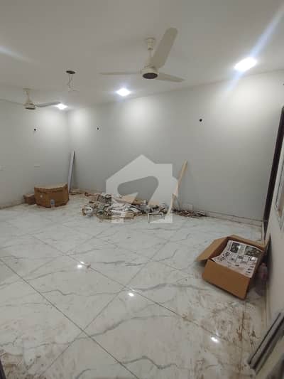 بہادر آباد گلشنِ اقبال ٹاؤن,کراچی میں 3 کمروں کا 7 مرلہ بالائی پورشن 1.7 لاکھ میں کرایہ پر دستیاب ہے۔
