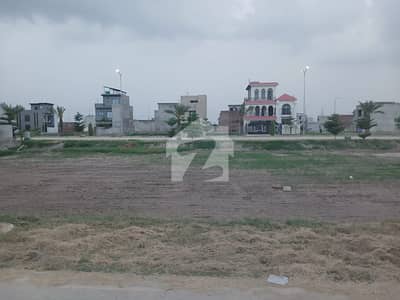 5 Marla plot for sale, Dream Investment,
