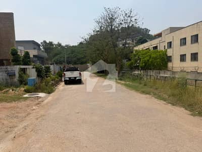 1 KANAL BEAUTIFUL LOCATION PLOT FOR SALE Sector B Orchard , DHA Phase 1, Islamabad 1 KANAL BEAUTIFUL LOCATION PLOT FOR SALE Sector B Orchard , DHA Phase 1, Islamabad