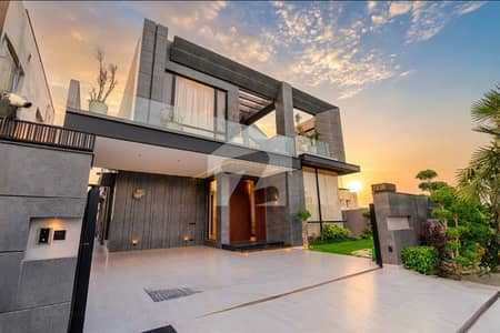 1 Kanal Top Quality Build Luxurious Beautiful Modern Design Villa With Basement For Sale In DHA Lahore Phase 6 Prime Location