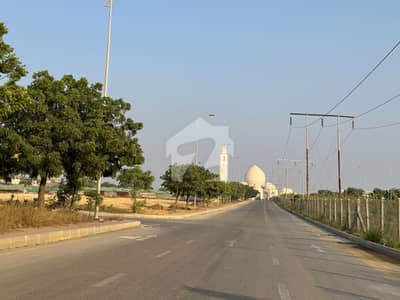 بحریہ ٹاؤن - پریسنٹ 8 بحریہ ٹاؤن کراچی,کراچی میں 11 مرلہ رہائشی پلاٹ 1.35 کروڑ میں برائے فروخت۔