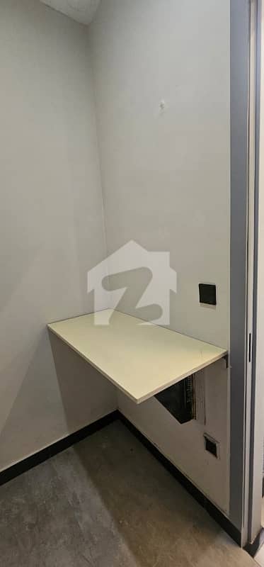 10 Marla 4 bedrooms house available for rent