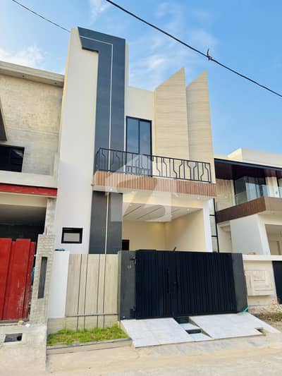 4 Marla Brand New Luxury House Available For Sale