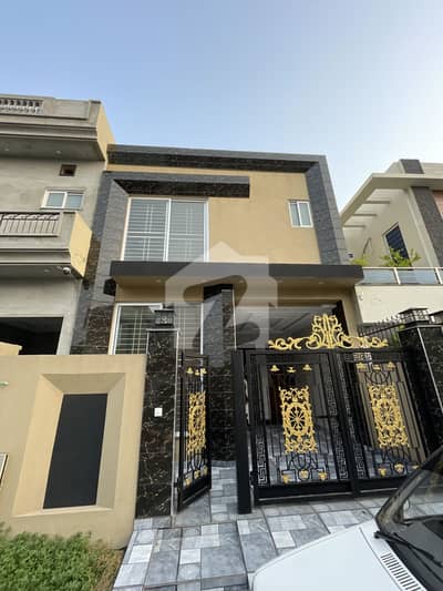 10 Marla Upper Portion For Rent With Gass Two Electric Meters 10 Marla Upper Portion For Rent With Gass Two Electric Meters