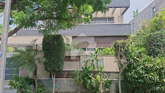 1 Kanal Double Storey House For Sale L Block Phase 5, Near To Ring Road Interchange
