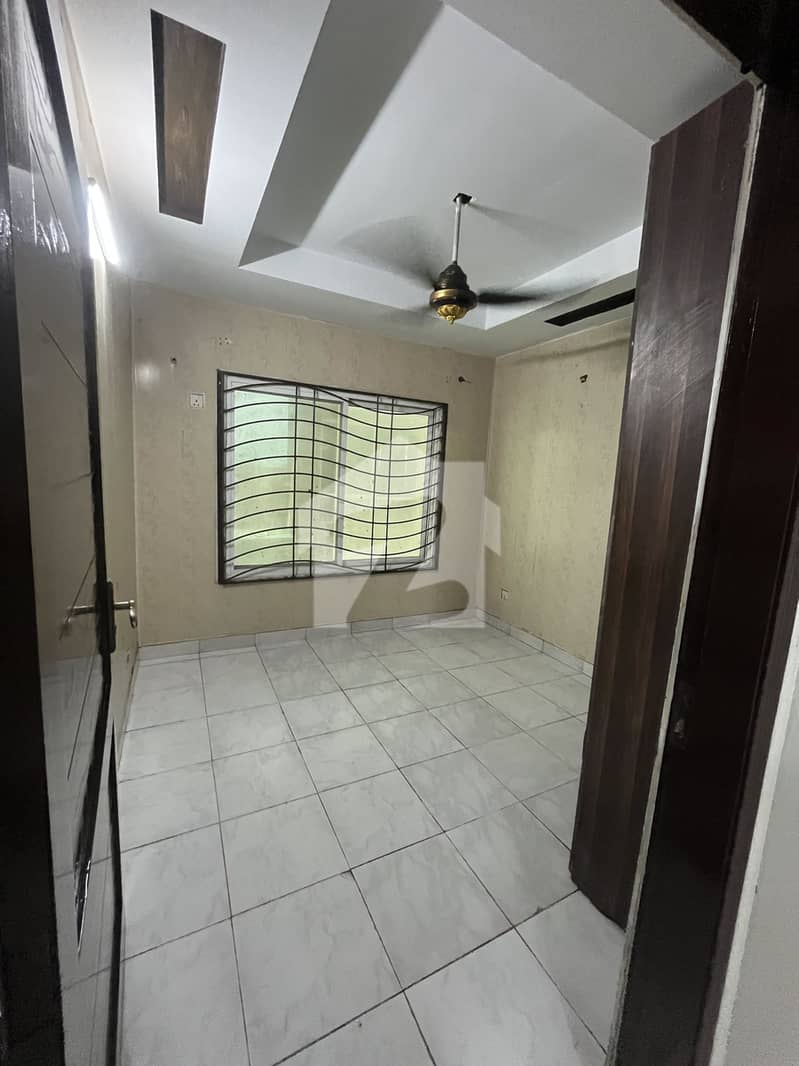 3 Bed Ground Floor Flat With Underground Parking 3 Bed Ground Floor Flat With Underground Parking